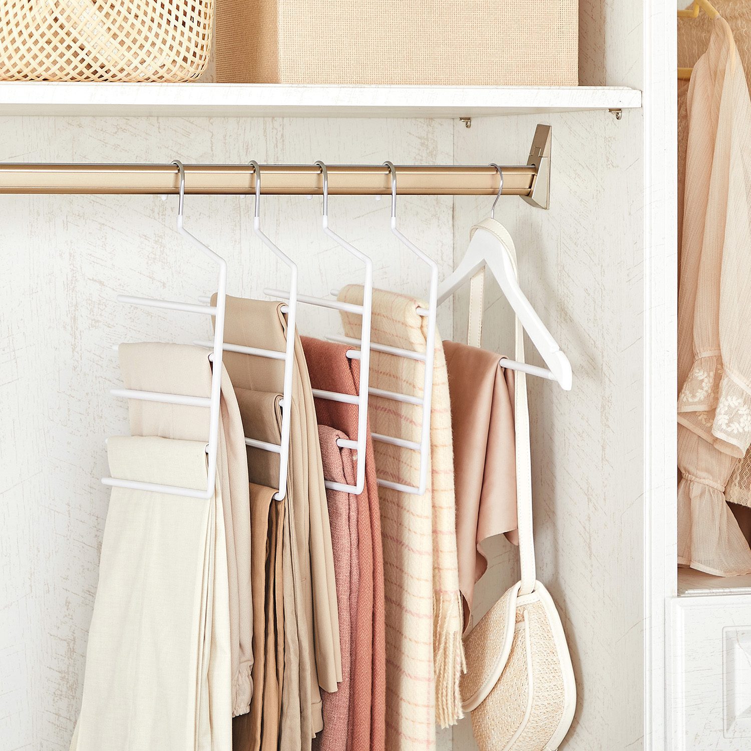 Byxhängare 4-pack med 5 stänger – metall, halkfri, vit