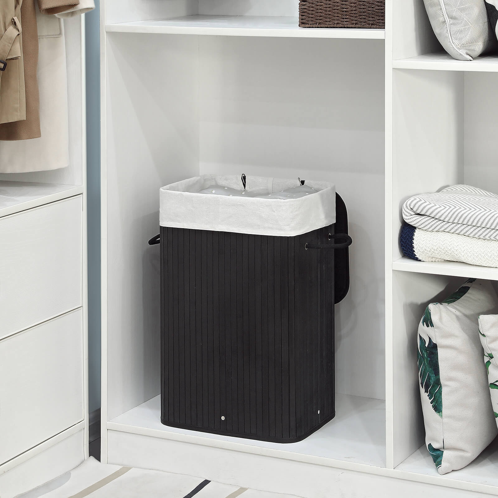 Tvättkorg 72 L i bambu – XL-modell, svart med tvättbar tygpåse