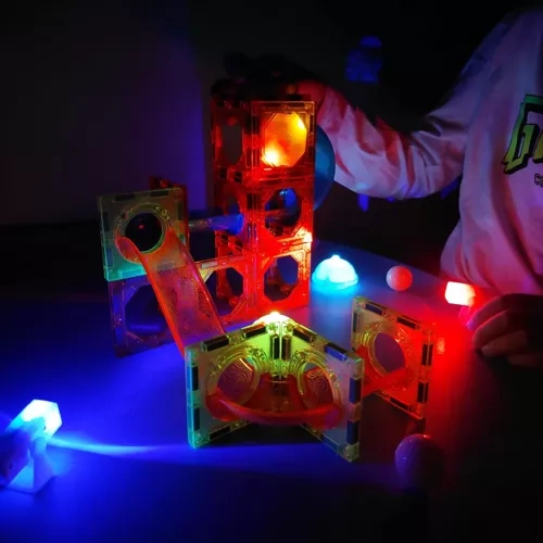 Magnetiska Byggklossar 77 Delar – Magnetbana med Lysande Bollar - Bild 6