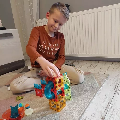 Magnetiska Byggklossar 77 Delar – Magnetbana med Lysande Bollar - Bild 4
