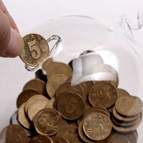 Spargris i Glas – Transparent Sparbössa med Klassisk Design