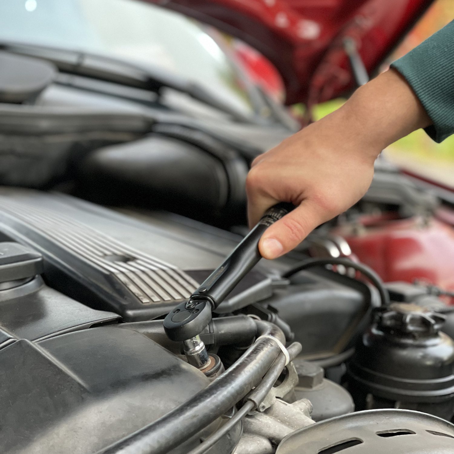 Precis momentnyckel 1/4” – 2–24 Nm, spärrfunktion och certifierad kalibrering