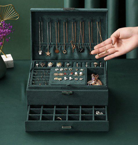 Grönt smyckeskrin – 24,5 × 18 × 11,5 cm