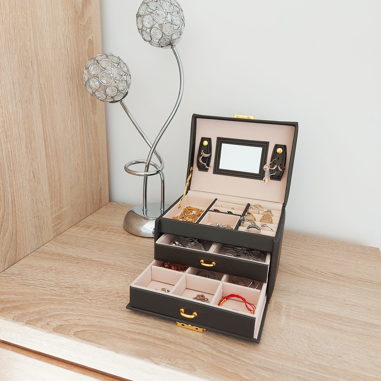 Elegant låsbart smyckeskrin med spegel – svart PU-läder