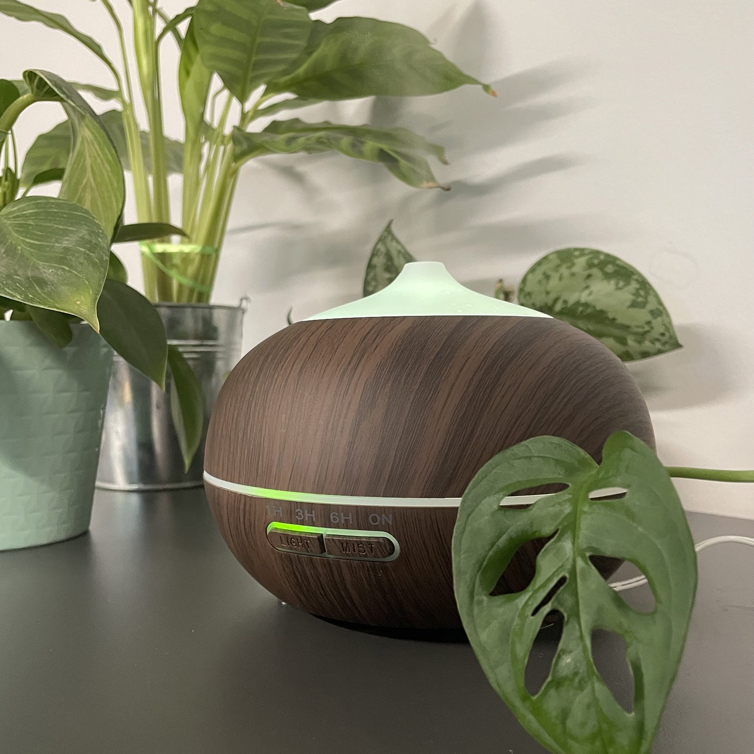 Aroma Luftfuktare LB 300 ml – fjärrkontroll & LED (brun)