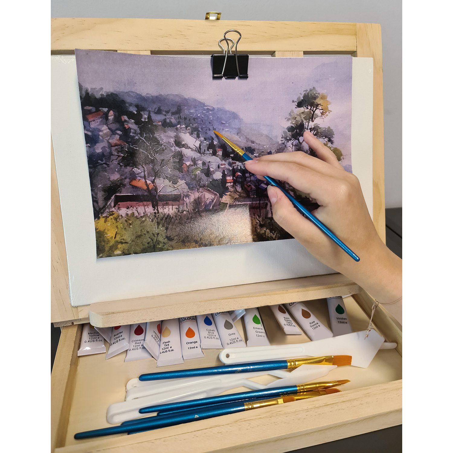 Bärbart målarset – praktiskt resväska-staffli + 45 tillbehör, idealiskt för nybörjare & hobbykonstnärer