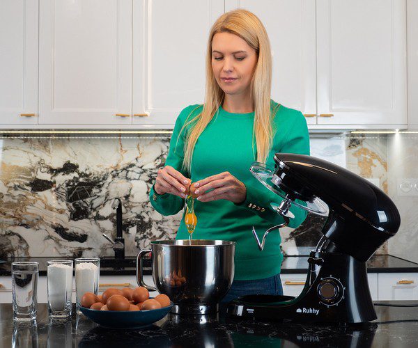 Köksmaskin 6,2 liter – 2200W matberedare inklusive tillbehör