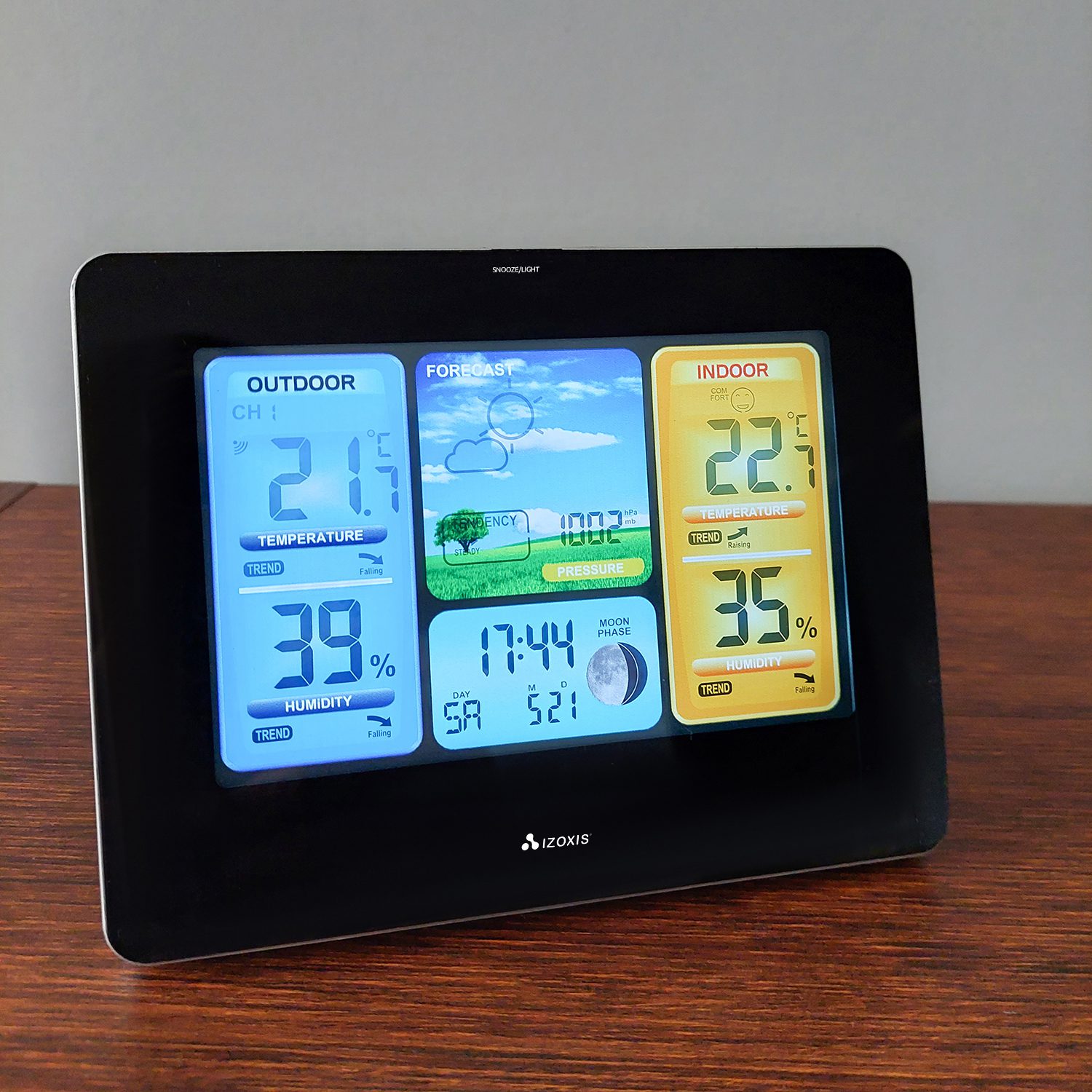 Smart trådlös väderstation med färgdisplay och tydliga prognoser