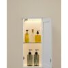 Smalt förvaringsskåp för badrum med LED-belysning – vit, 30×30×170 cm